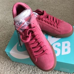 Brand new Nike x Supreme limited edition